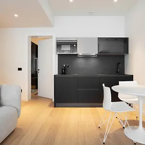 Sant'ambrogio Apartments, Reception H24 דירה מילאנו