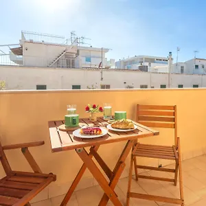 https://riviera-house-alghero.hotelsalgherosardinia.com